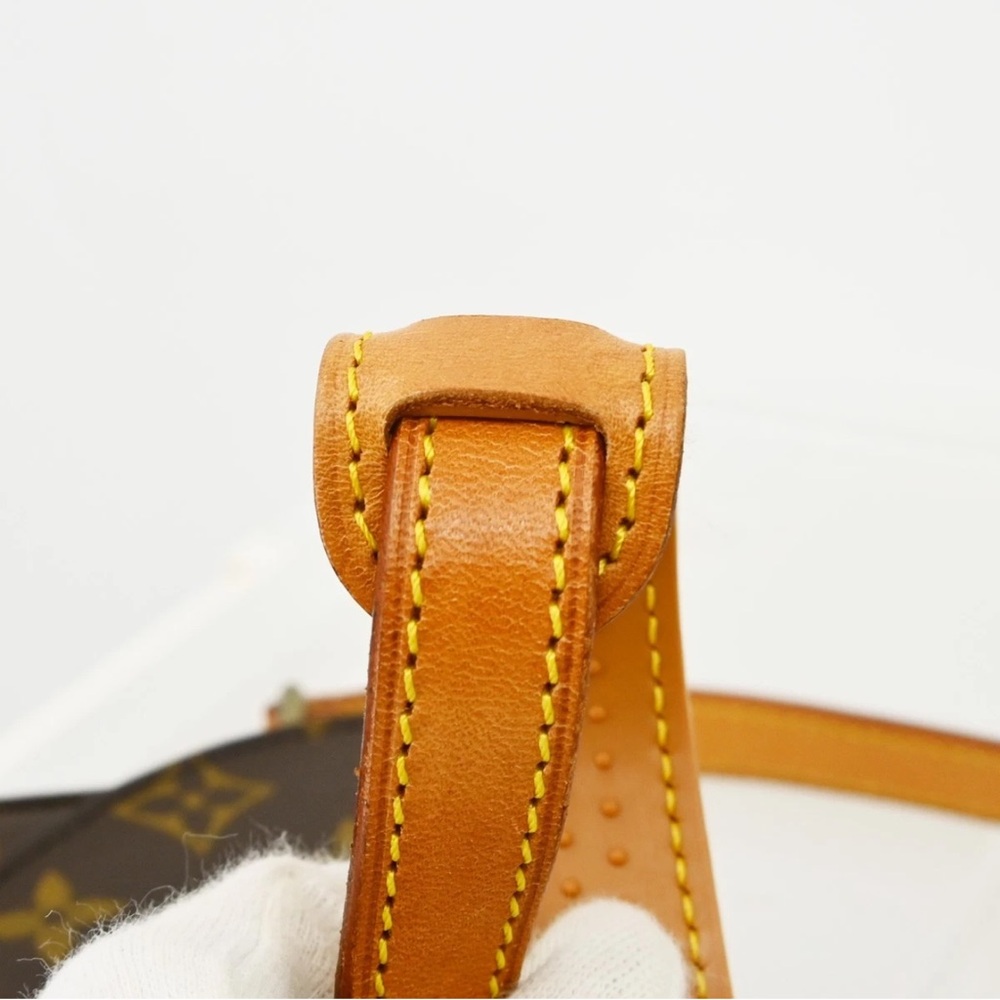 LOUIS VUITTON CHANTILLY PM SHOULDER CROSSBODY BAG MONOGRAM MI0956 XX37560 - Picture 4 of 9
